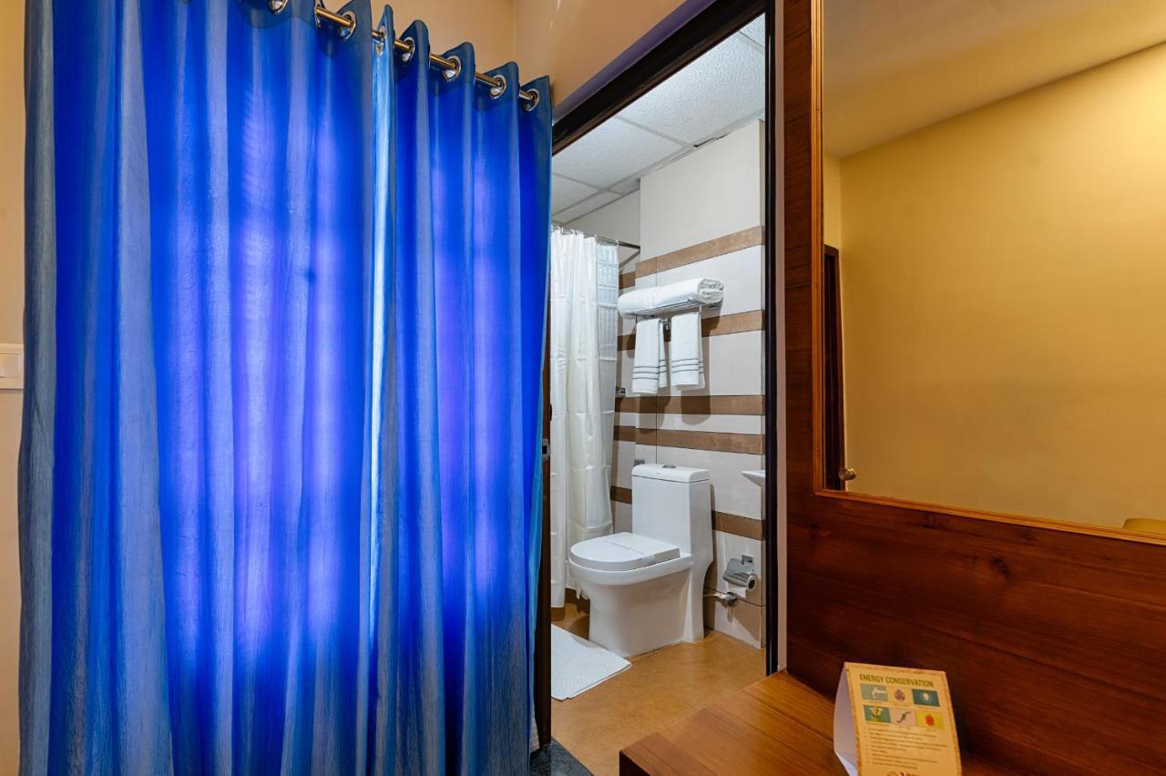 Готель Vidya Residency Thrissur Екстер'єр фото