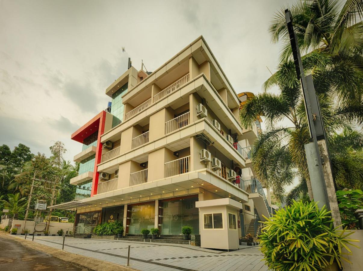 Готель Vidya Residency Thrissur Екстер'єр фото